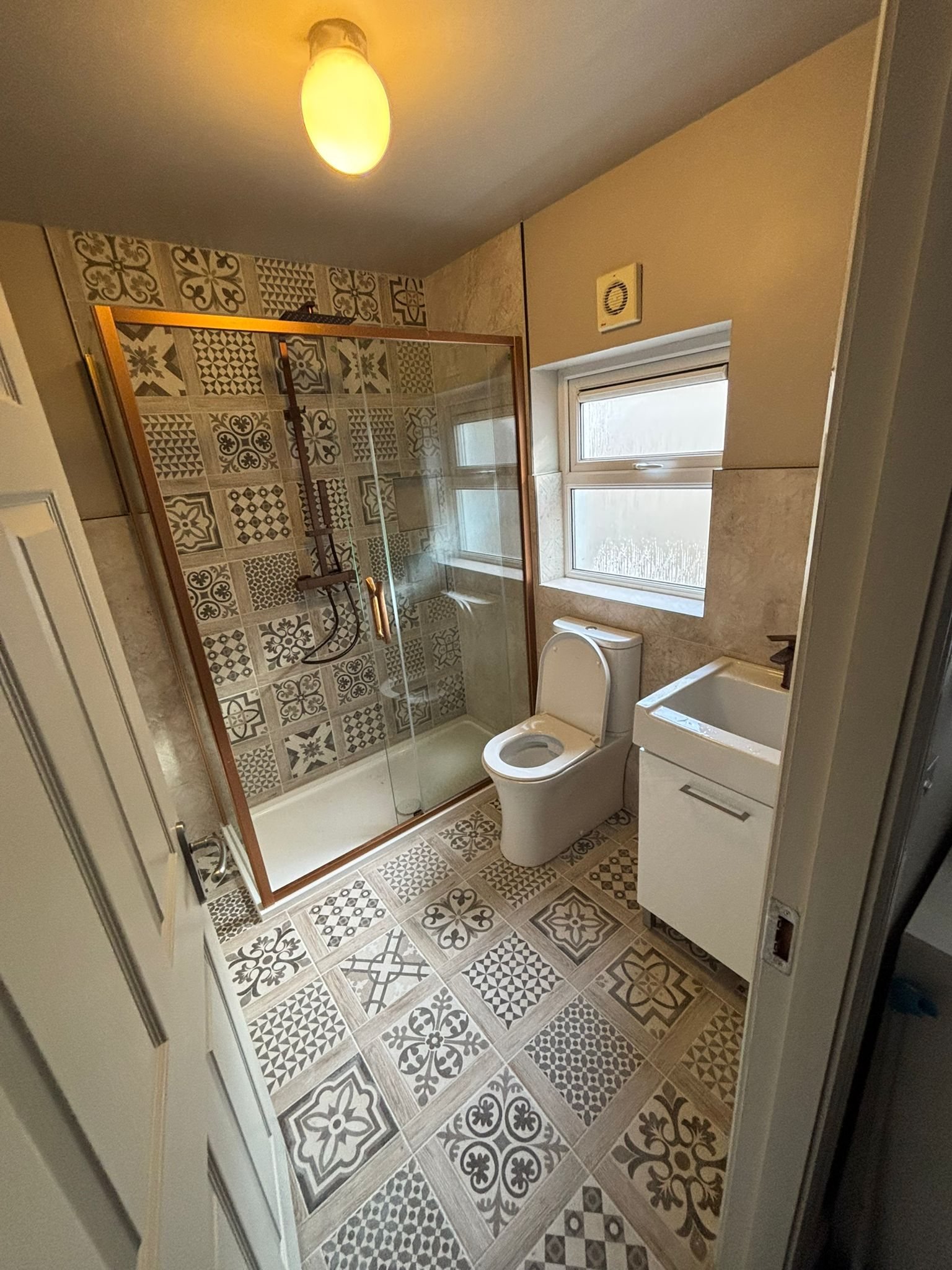 Bathroom renovation in Cork by Serdiuk Plumbing bathroom fitters