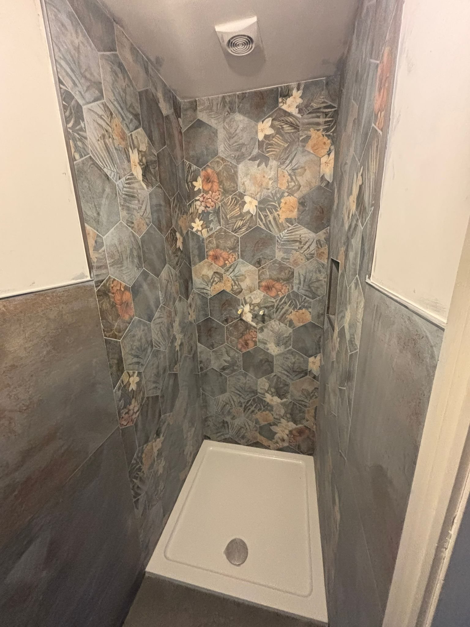 Feature-tile shower renovation in Midleton Cork