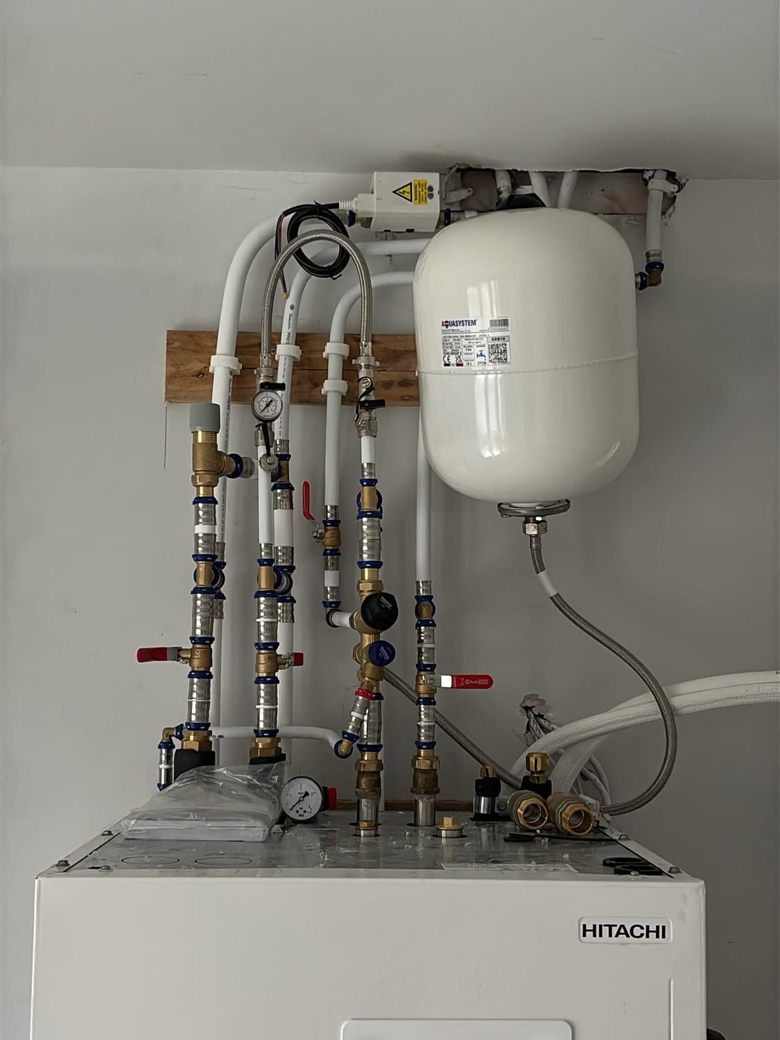 Heat pump plumbing and manifold work in Cork